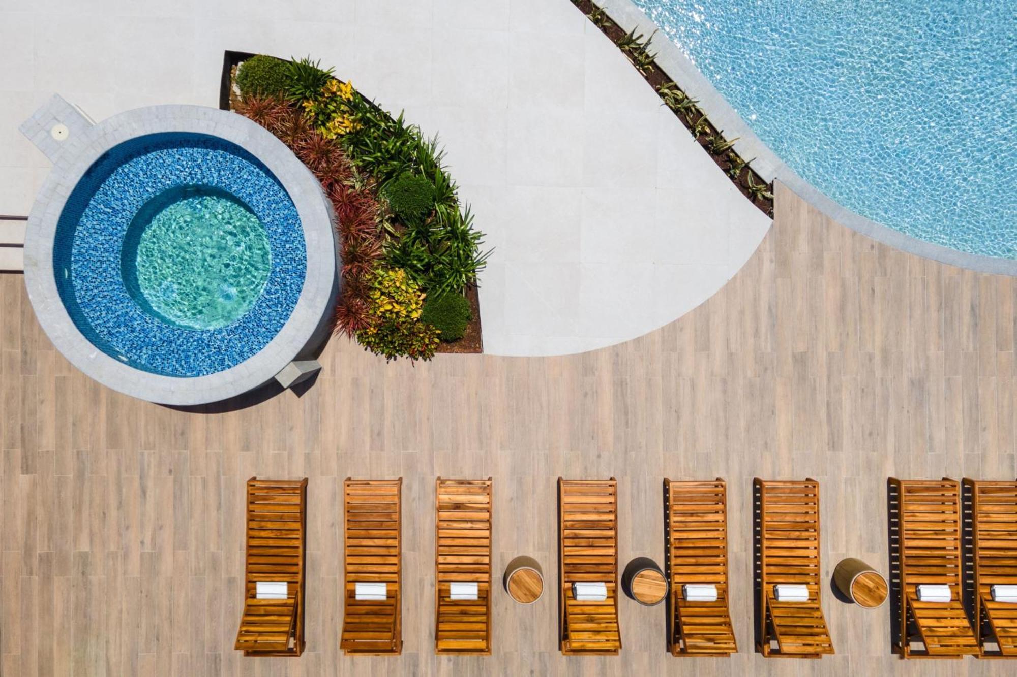Hotel Courtyard By Marriott Curacao Willemstad Exterior foto